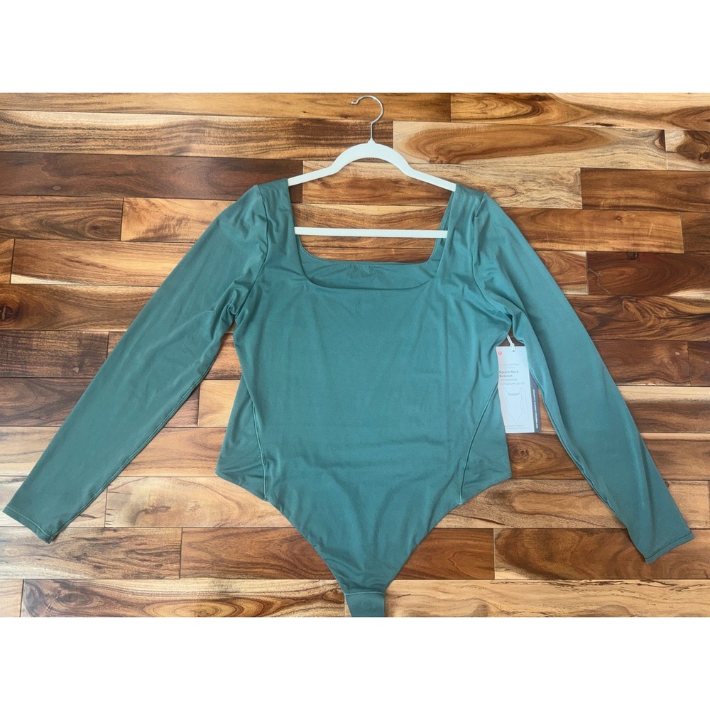 Lululemon Nulu Square-Neck Long-Sleeve Bodysuit Medium Forest XL NWT